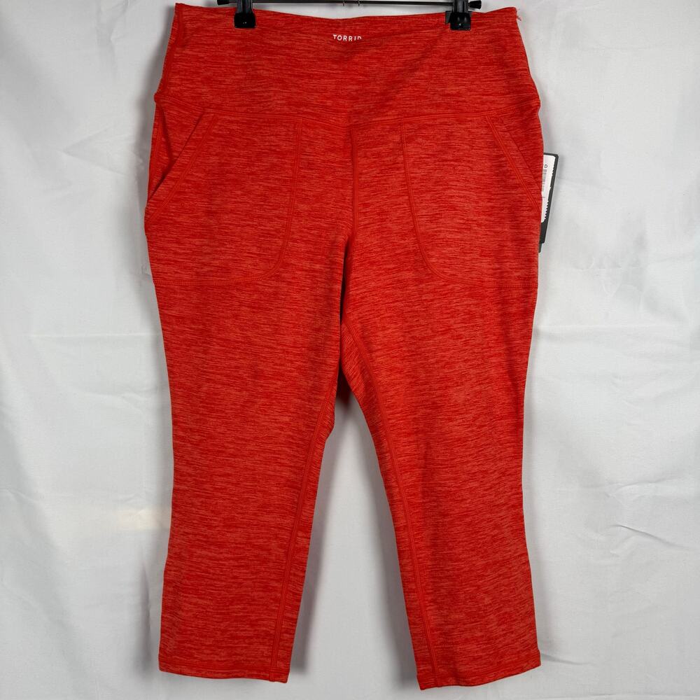 Torrid Active Soft Performance Jersey Capri Activ… - image 1